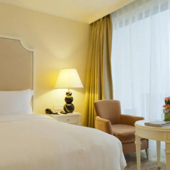 Отель The Kingsbury 5* Улучшенный номер с различными типами кроватей фото 11