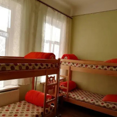 Play Hostel Кровать в общем номере фото 13