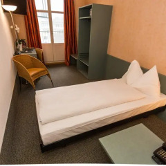 Hotel City am Bahnhof 3* Стандартный номер с различными типами кроватей фото 8