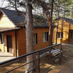 Гостиница Guest house on Rabochay в Горячинске отзывы, цены и фото номеров - забронировать гостиницу Guest house on Rabochay онлайн Горячинск балкон