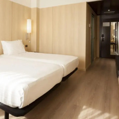 AC Hotel Córdoba by Marriott 4* Стандартный номер с двуспальной кроватью фото 5