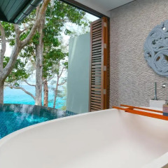 Отель Pullman Phuket Arcadia Naithon Beach 5* Номер Делюкс с двуспальной кроватью фото 9