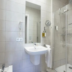Отель Plaza Gipuzkoa Studios Suites ванная