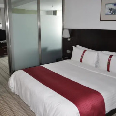 Отель Holiday Inn Vista Shanghai 4* Улучшенный номер с различными типами кроватей фото 2