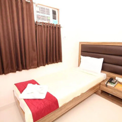 Hotel Meera 3* Номер Делюкс с различными типами кроватей фото 4