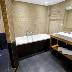 Отель Holiday Inn Cannes 4* Стандартный номер с различными типами кроватей