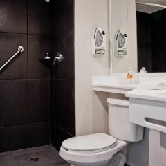 Отель City Express Ciudad Victoria 3* Стандартный номер с различными типами кроватей фото 5