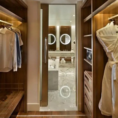 Отель Waldorf Astoria Dubai Palm Jumeirah 5* Улучшенный номер с различными типами кроватей фото 7