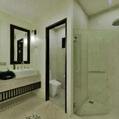 Отель Bhu Nga Thani Resort and Spa 4* Вилла с различными типами кроватей фото 10