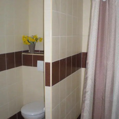 100Ten Hostel ванная