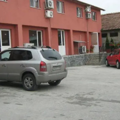 Hostel Brestnik Брестник парковка