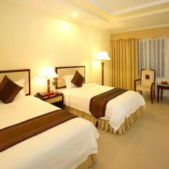 Truong Giang Hotel 2* Стандартный номер с двуспальной кроватью