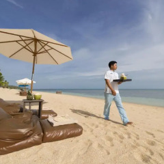 Отель The Sea Koh Samui Boutique Resort & Residences пляж