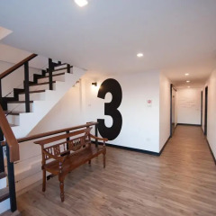 Hoppers Place Donmuang Hostel Бангкок детские мероприятия
