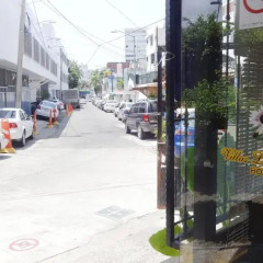 Отель Villas La Lupita парковка