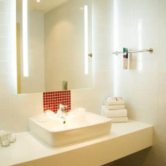 Гостиница Park Inn by Radisson Волгоград 3* Стандартный номер с двуспальной кроватью