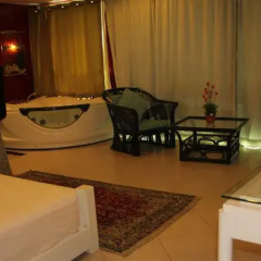 Отель Chanisara Guesthouse в номере фото 2