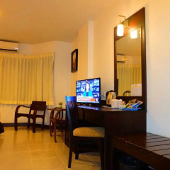 J.A.Villa Pattaya Hotel 4* Улучшенный номер с различными типами кроватей фото 11