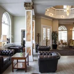 Milling Hotel Plaza развлечения