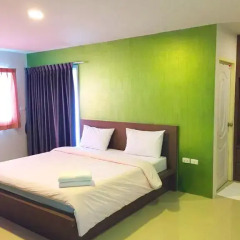 Отель Int Place 3* Апартаменты фото 5