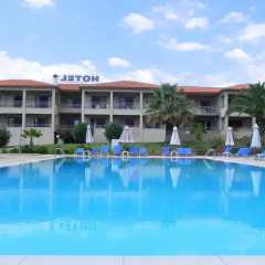 Отель Kalives Resort бассейн фото 3