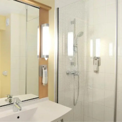Отель ibis Marseille Est La Valentine 3* Стандартный номер с различными типами кроватей фото 6