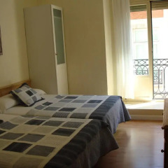 Отель Hostal Riesco Стандартный номер с различными типами кроватей фото 4