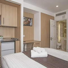 Отель 88 Studios Kensington Апартаменты с различными типами кроватей фото 31