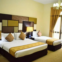 Al Waleed Palace Hotel Apartments Oud Metha 4* Студия с различными типами кроватей фото 4