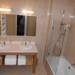 Отель HOUSINGBRUSSELS 3* Стандартный номер фото 7