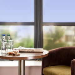 Отель Jurys Inn Glasgow 4* Улучшенный номер с разными типами кроватей фото 4