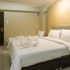Отель NRC Residence Suvarnabhumi 3* Улучшенный номер с различными типами кроватей фото 5