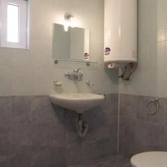 Отель Rai Guest House Шумен ванная
