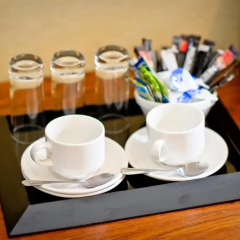 Avonmore Hotel в номере