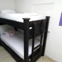 Отель Hostal Pajara Pinta Кровать в общем номере с двухъярусной кроватью фото 10