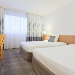 Novotel Warszawa Centrum Hotel 4* Стандартный номер с различными типами кроватей фото 4