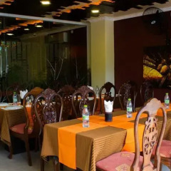 Отель Beverly Park Inn Мале питание