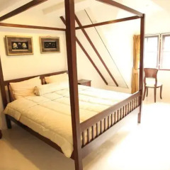 Отель 39 Living Bangkok сейф в номере