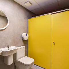 Hostel Sun & Moon Кровать в общем номере с двухъярусной кроватью фото 5