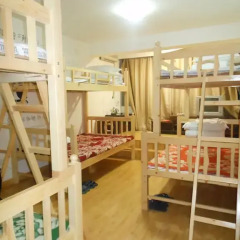 Chengdu No.48 International Youth Hostel комната для гостей фото 2