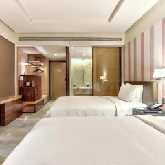 Отель Doubletree By Hilton Sukhumvit 5* Номер Делюкс фото 2