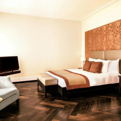 Отель The Dolder Grand 5* Номер Делюкс с двуспальной кроватью