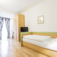Отель Business Resort Parkhotel Werth Италия, Горнолыжный курорт Ортлер - отзывы, цены и фото номеров - забронировать отель Business Resort Parkhotel Werth онлайн комната для гостей фото 4