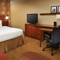 Отель Courtyard Columbus Worthington 3* Стандартный номер с различными типами кроватей фото 4