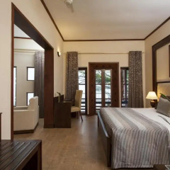 Отель Amaya Hills 4* Улучшенный номер с различными типами кроватей фото 7