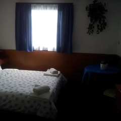 Botel Hotel Lisa комната для гостей