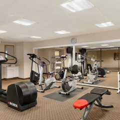 Отель Days Inn Columbus Airport фитнесс-зал фото 2