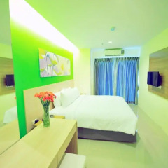 Отель Glow Central Pattaya Семейный люкс фото 5