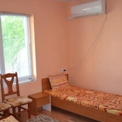 Отель Guest House Emona Стандартный номер фото 8