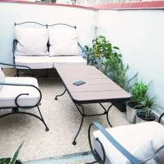 Отель Heart of Downtown! Luxury Duplex with Terrace & City Views балкон